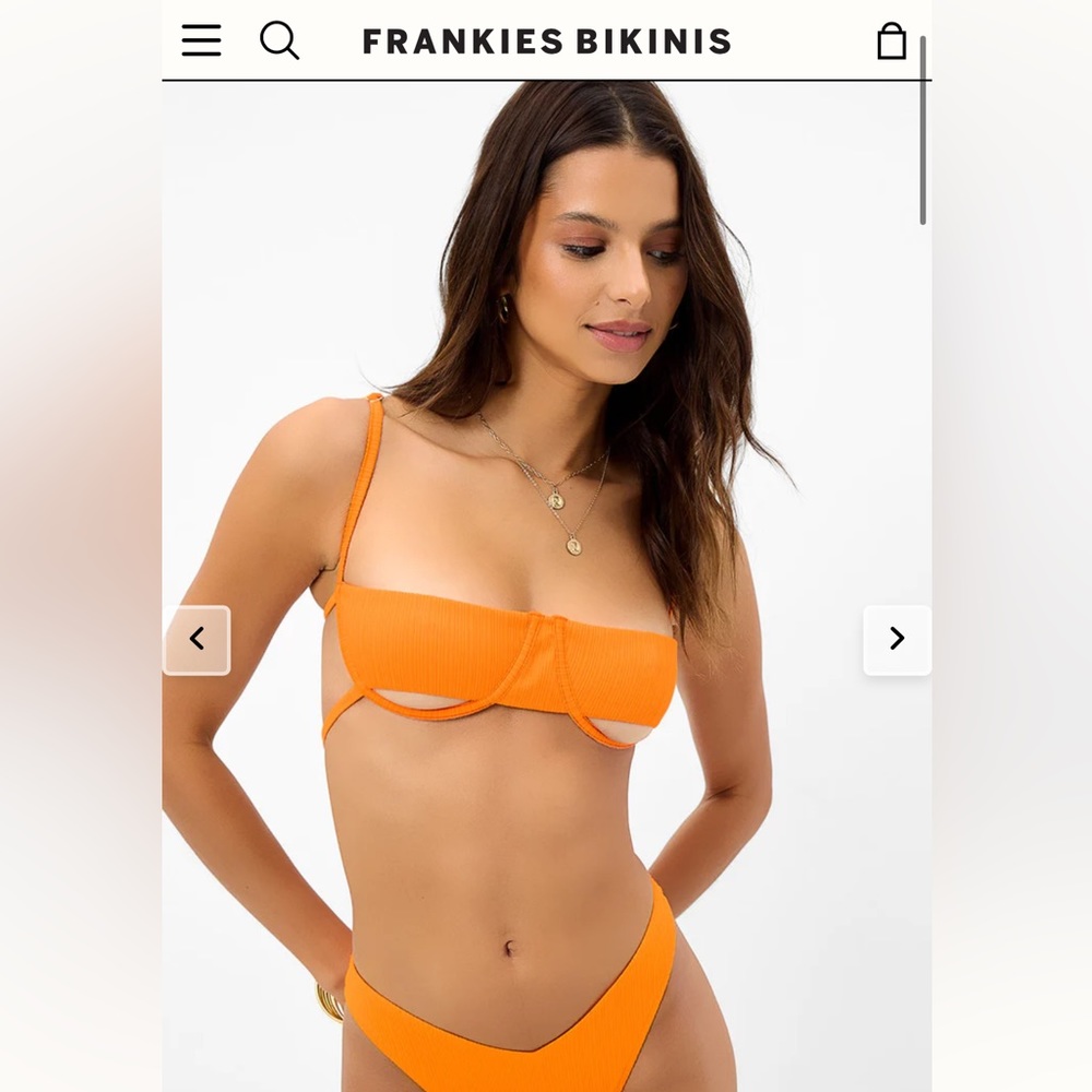 FRANKIE’S BIKINIS NWT CAMPBELL PLISSE BIKINI TOP ORANGE